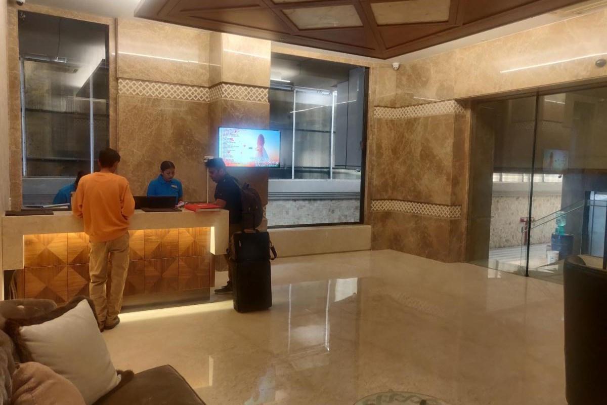 Adiva Residency Beacon, Grant Road, Mumbai Hotel Exterior photo